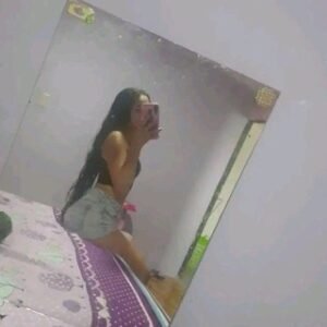 Colegiala hot Nayeli 📚😈💕..